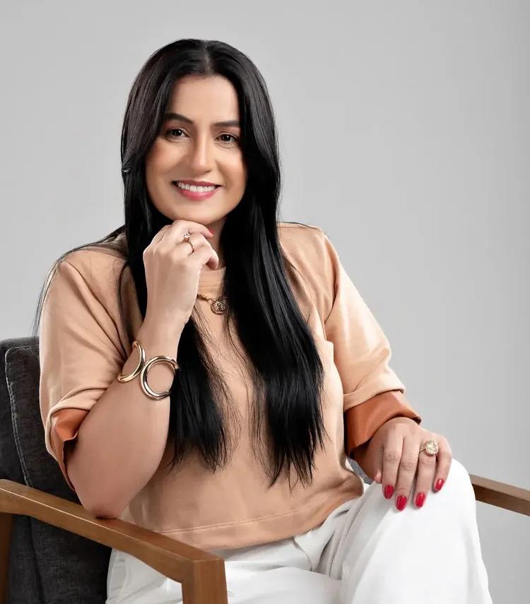 Adriana Costa — retrato sereno